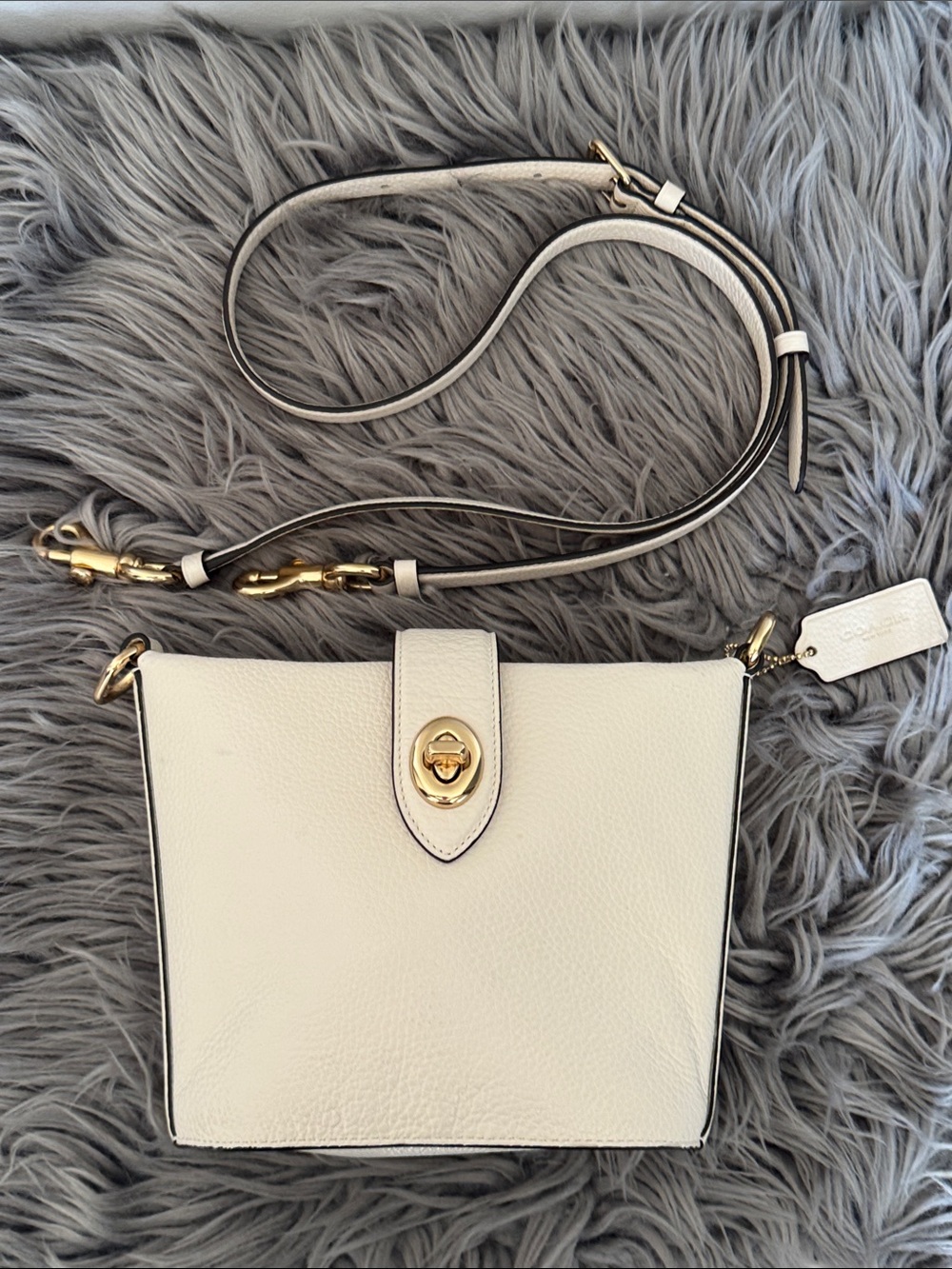 Coach Addie Crossbody Ivory White Leather Turnlock C2814